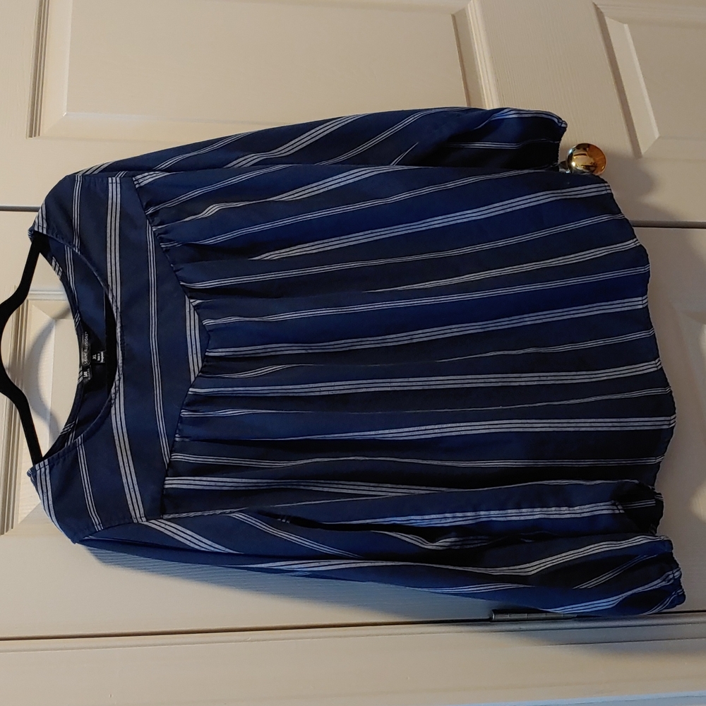 Lee blue long sleeve shirt